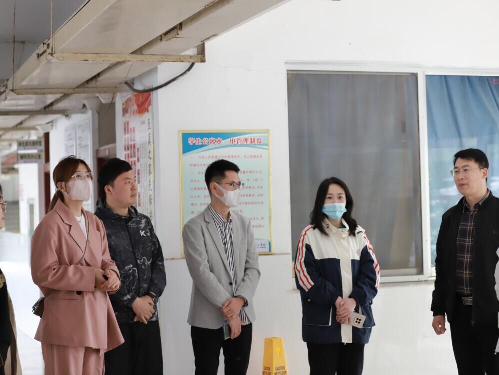 图示, 示意图
中度可信度描述已自动生成:ver1